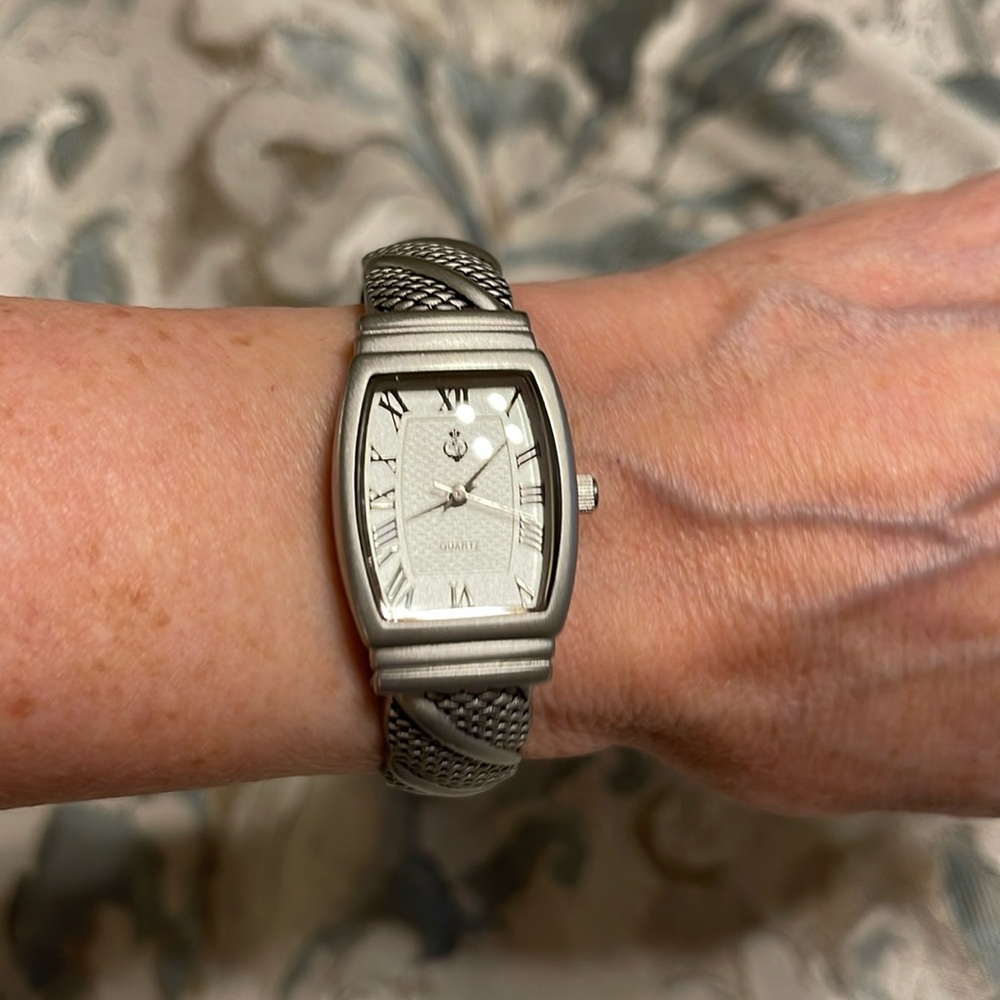 Premier Designs watch